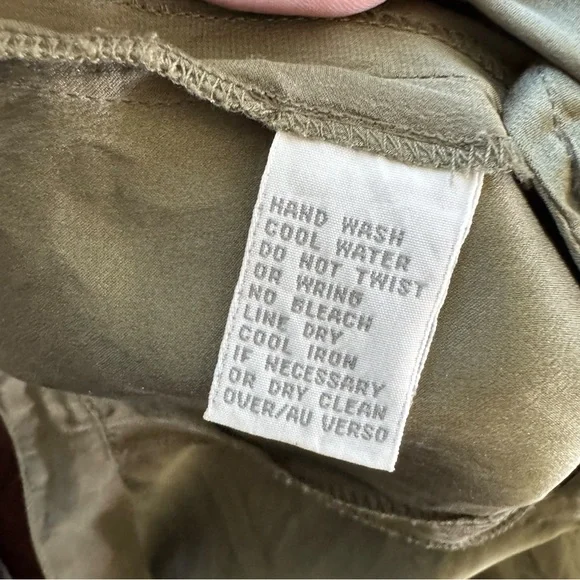 Liz Claiborne 100% Silk Vest Olive Green Marked Size S But Easily Fits Size M - Picture 5 of 6